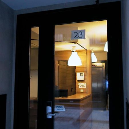 圣费尔明膳食公寓 圣塞瓦斯蒂安 外观 照片